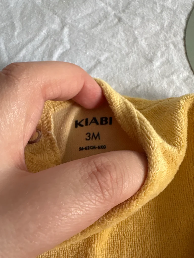 Pyjama Velours Kiabi Limited Edition– Jaune Moutarde – 3 Mois – photo 3